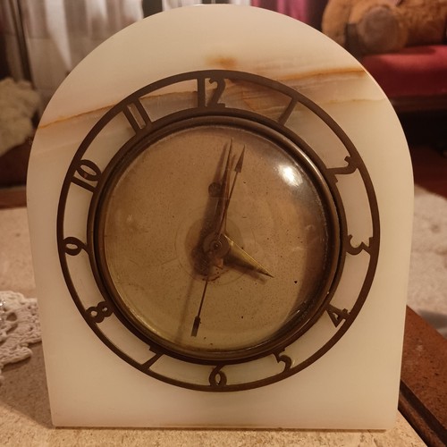 Telechron electric mantle - electric,